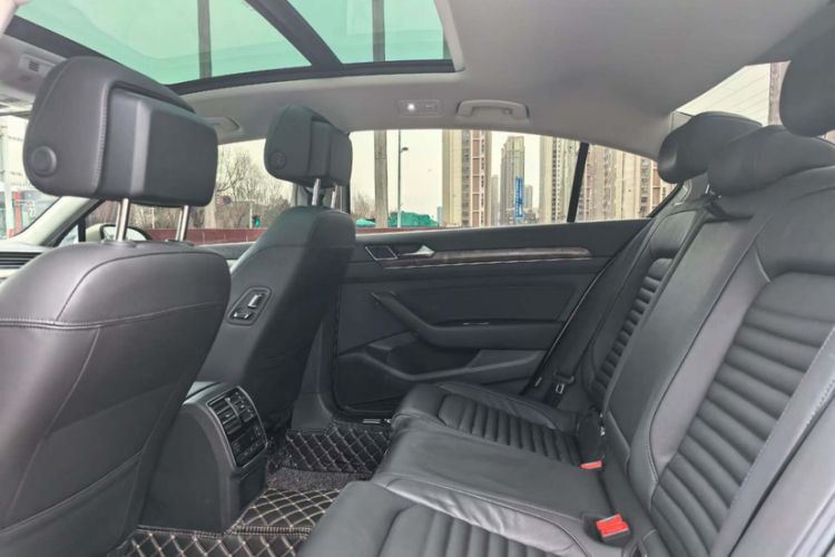 Used Volkswagen Magotan 2019 330TSI DSG Luxury Version China VI Standard