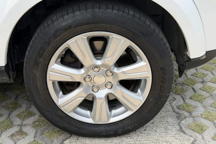 Used Land Rover Discovery 2014 3.0 SC V6 SE Exterior 3