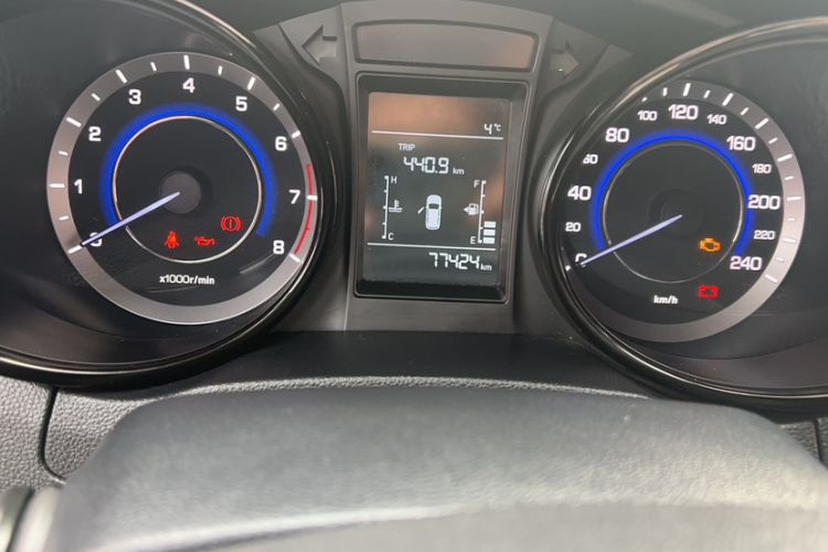 Used CHANGAN CS15 2017 1.5L Manual Luxury Sunroof Edition
