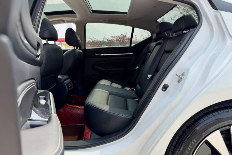 Used Nissan Teana 2021 2.0T XL Smart Upgrade Edition
