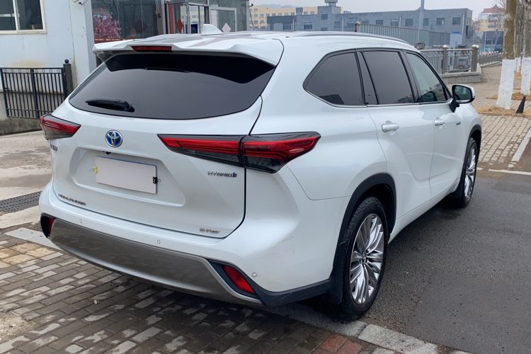 Used Toyota Highlander 2022 Dual-Engine 2.5L Four-Wheel Drive Prestige Version 7 Seats