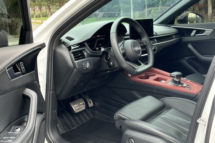 Used Audi A4L 2024 40 TFSI Luxury Dynamic Edition
