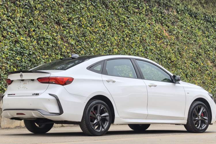 Used Buick Verano 2023 Pro GS Swift Edition Exterior 5