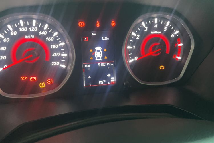 Used Soueast DX3 2018 1.5L Manual Luxury Model