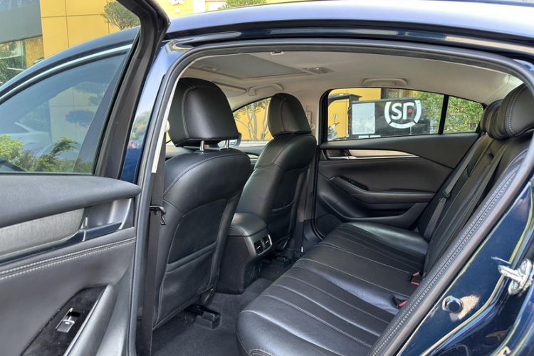 Used Mazda Atenza 2020 2.5L Skyline Sport Edition Interior 4