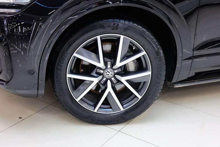 Used Volkswagen Touareg 2019 3.0 TSI RuiFeng Edition China V Standard Exterior 12