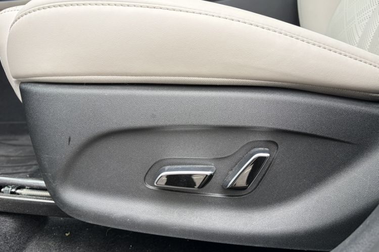 Used BYD Yuan UP 2024 401KM Beyond Edition Interior 7