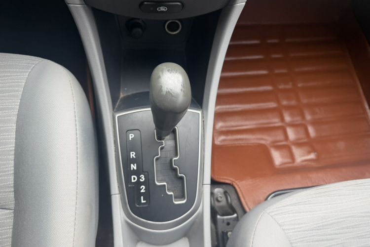 Used Hyundai Verna (older generation) 2014 1.4L Automatic Smart GLS