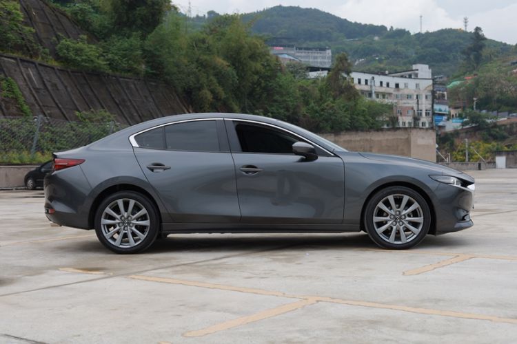Used Mazda 3 Axela 2023 2.0L Automatic Zhiyao Edition Exterior 1