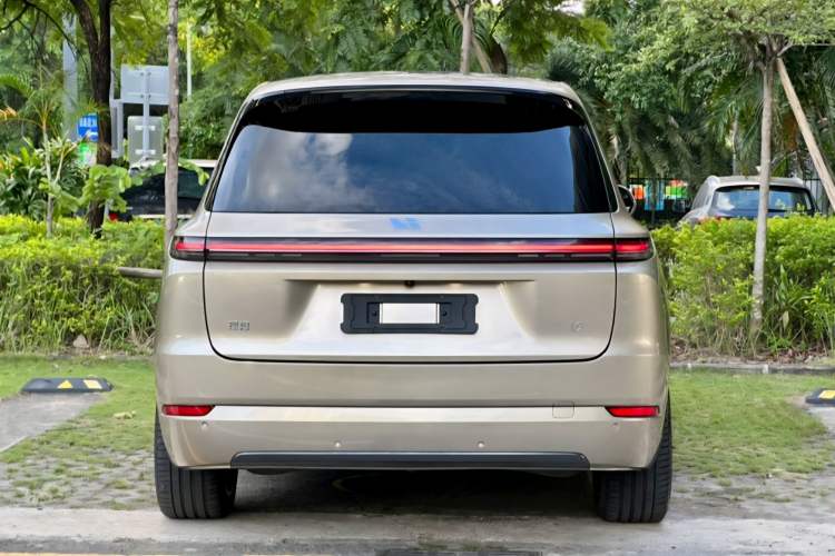 Used Li Auto L9 2022 Max model
