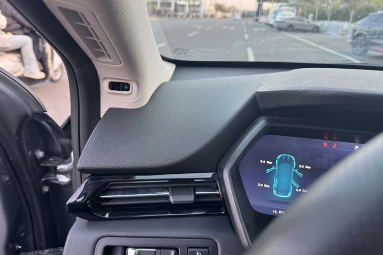 Used XPeng G3 2019 Smart Edition Interior 6