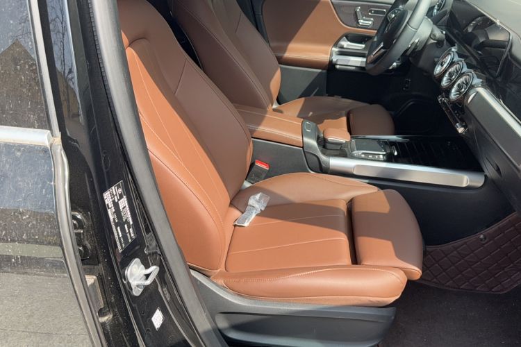 Used Mercedes-Benz GLB 2023 GLB 220 Fashion Model
