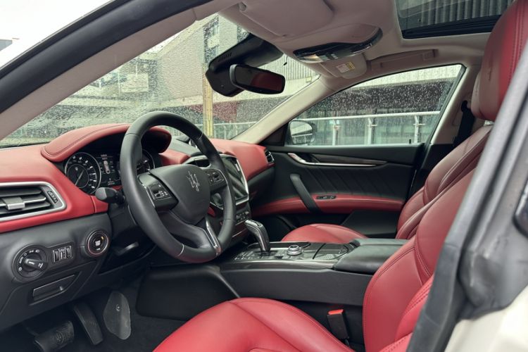 Used Maserati Ghibli 2021 2.0T Sharp Edition