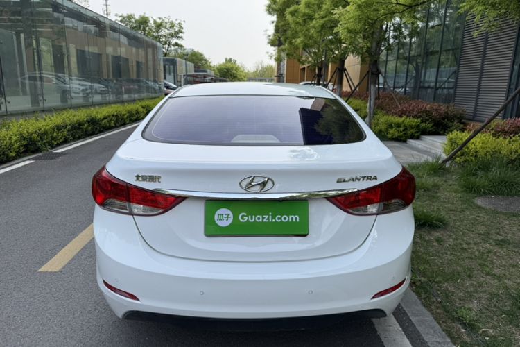 Used Hyundai Elantra (5th Generation / Langdong) 2015 1.6L Automatic Fashion Model
