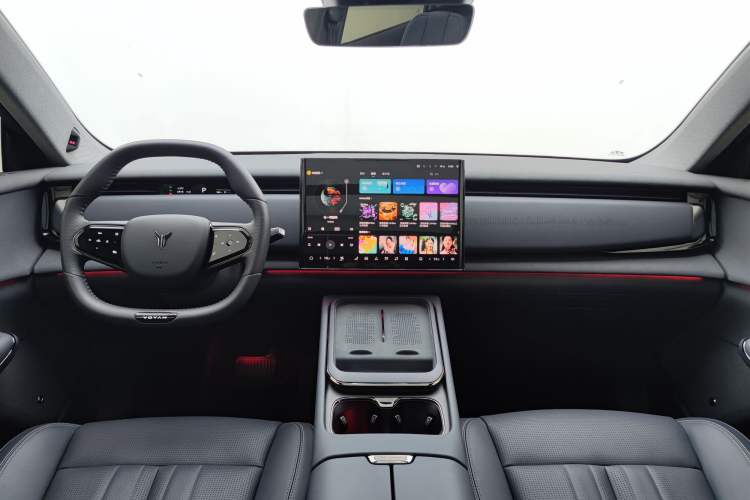 Used VOYAH COURAGE 2024 Long-Range Smart Edition