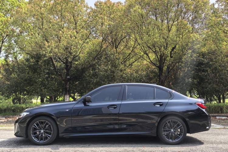 Used BMW 3 Series 2023 325Li M Sport Night Edition Package Exterior 3