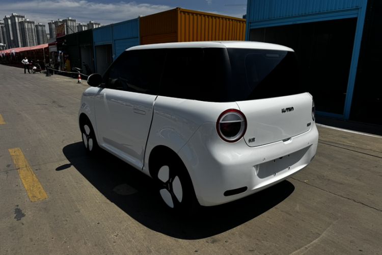 Used CHANGAN NEVO Lumin 2022 155 km – Refreshingly Sweet Edition Exterior 4