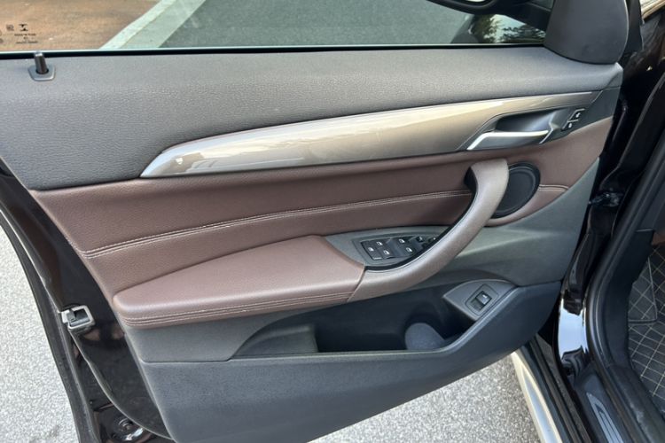 Used BMW X1 2019 sDrive18Li Premium Edition
