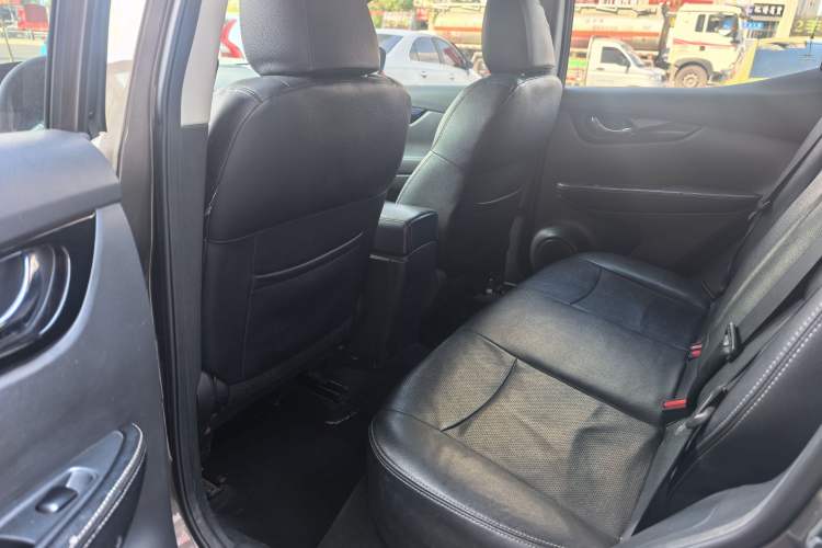 Used Nissan Qashqai 2016 2.0L CVT Elite Edition