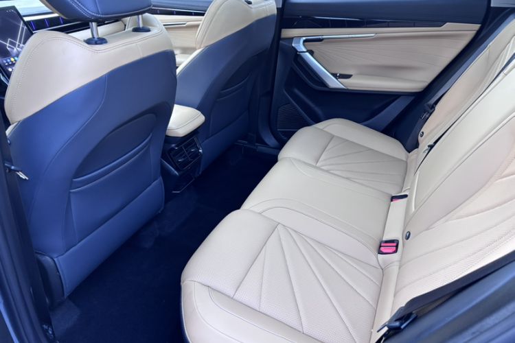 Used Geely Auto FX11 2023 1.5TD DCT Prestige Edition