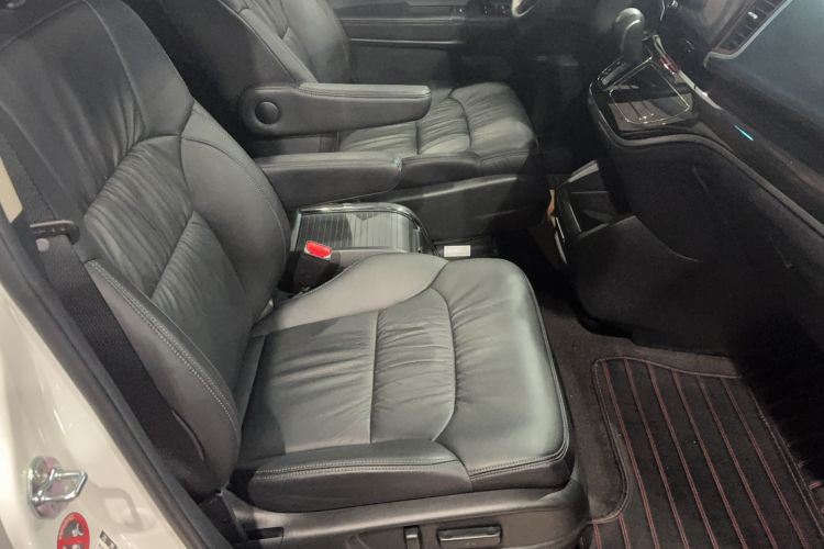 Used Honda Odyssey 2021 2.0L Rui·Luxury Edition Right Front Seat