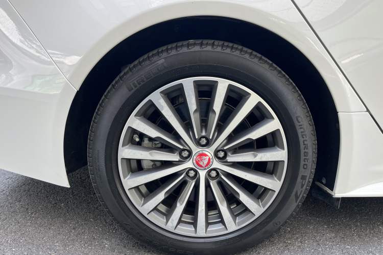 Used Jaguar XEL 2020 2.0T 200PS R-DYNAMIC Youth Sports Edition Exterior 11