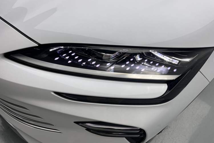 Used BYD Song PLUS New Energy 2024 HONOR Edition DM-i 110km Flagship PLUS Exterior 9