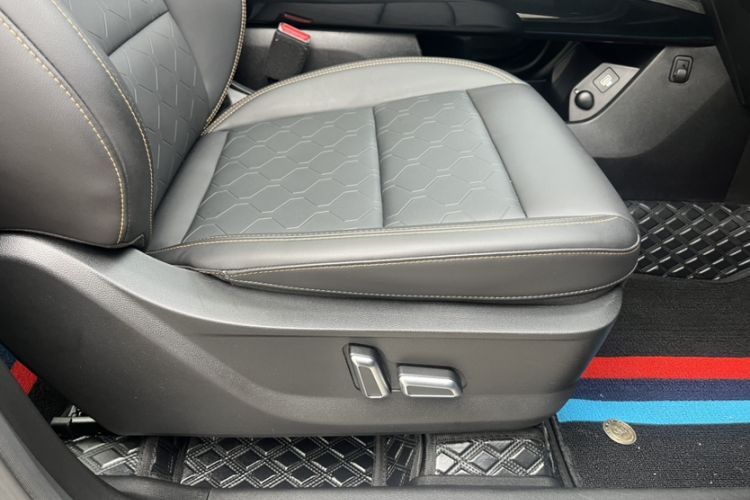 Used Haval DARGO 2022 2.0T DCT 4x4 Chinese Rural Dog Hunting Edition Interior 10