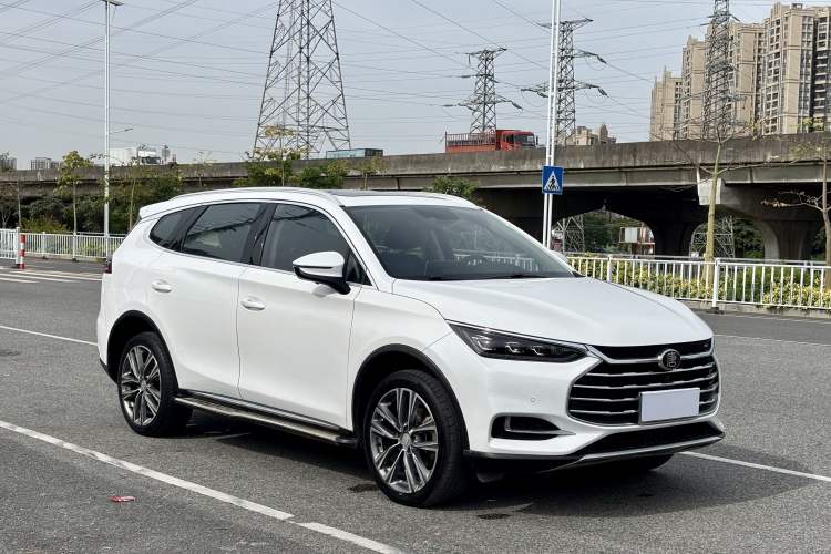 Used BYD Tang 2019 2.0T Automatic SmartConnect Prestige 7-Seater China VI Standard