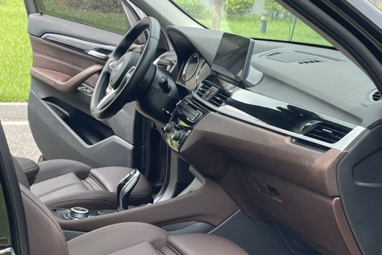 Used BMW X1 2021 Restyled sDrive25Li Leading Edition Right Front Seat