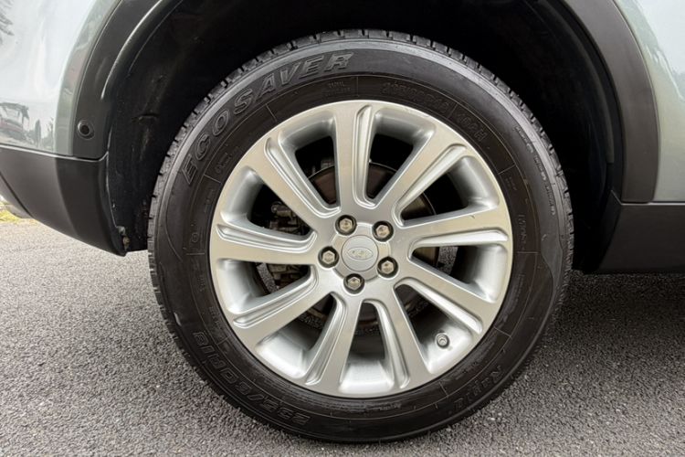 Used Land Rover Discovery Sport 2019 240 PS SE Version China VI Standard