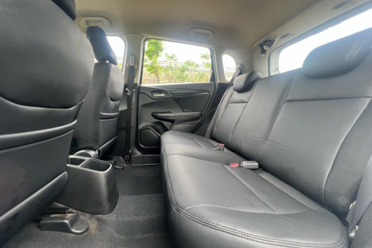 Used Honda Fit 2016 1.5L LX CVT Comfort Model
