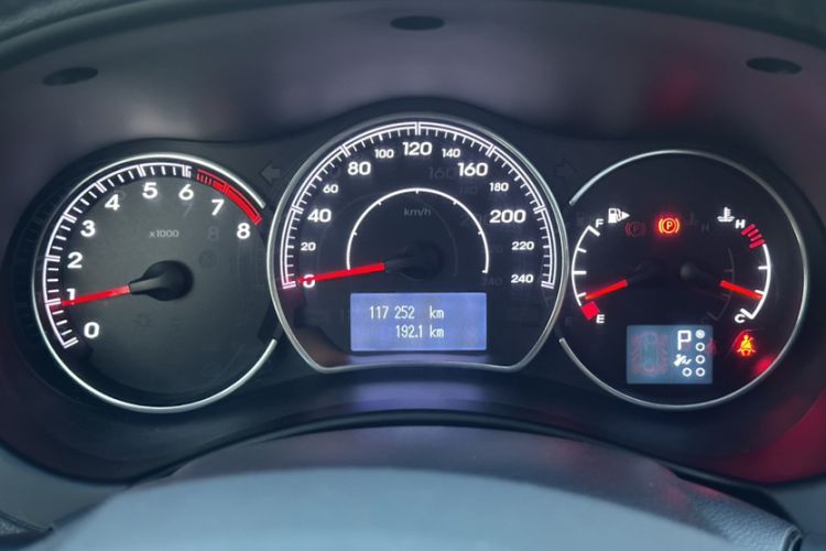 Used Renault Koleos 2013 2.5L Two-Wheel-Drive Urban Edition