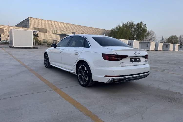 Used Audi A4L 2019 40 TFSI Fashion Edition China VI Emission Standard Exterior 6