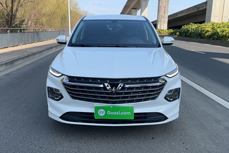 Used Wuling Victory 2020 1.5T CVT Luxury Model Exterior 1