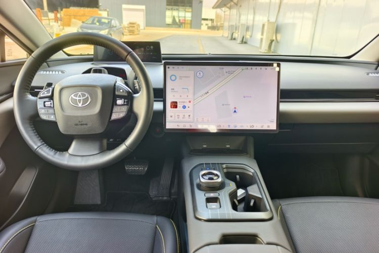 Used Toyota bZ5 2025 Model 550 PRO Smart Driving Edition Interior 1