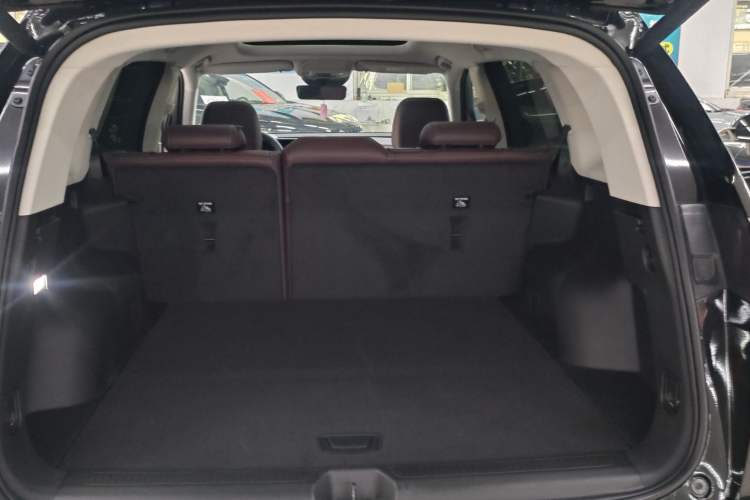 Used Buick Envision 2024 Encore Plus 28T Two-Wheel Drive Luxury Edition Trunk