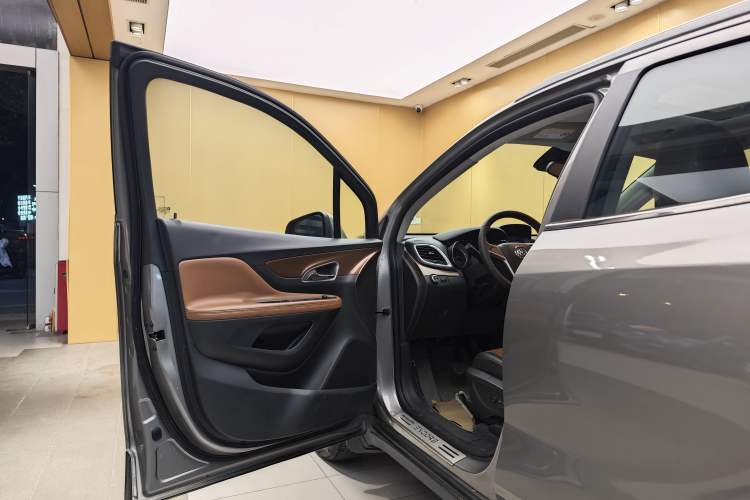 Used Buick Encore 2014 1.4T Automatic Two-Wheel Drive Urban Leading Model
