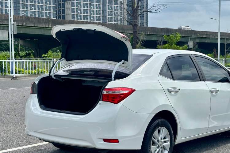 Used Toyota Corolla 2014 1.6L CVT GL Exterior 7