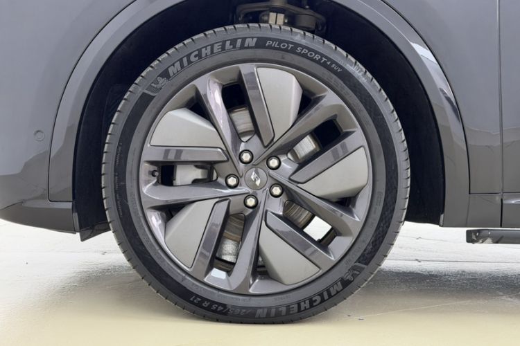 Used Li Auto L9 2024 Pro Model