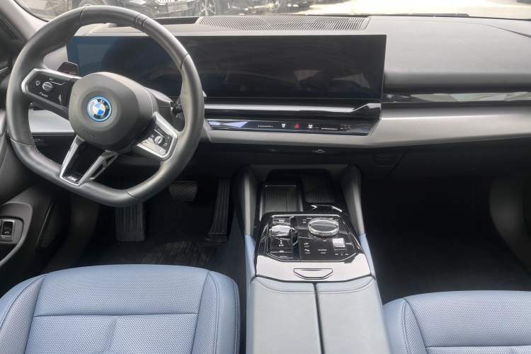 Used BMW i5 2024 eDrive 35L Prestige Luxury Package