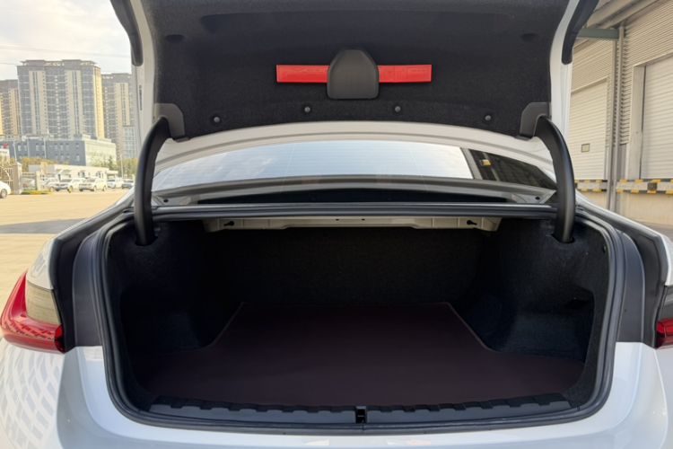 Used BMW i3 2025 eDrive 35 L