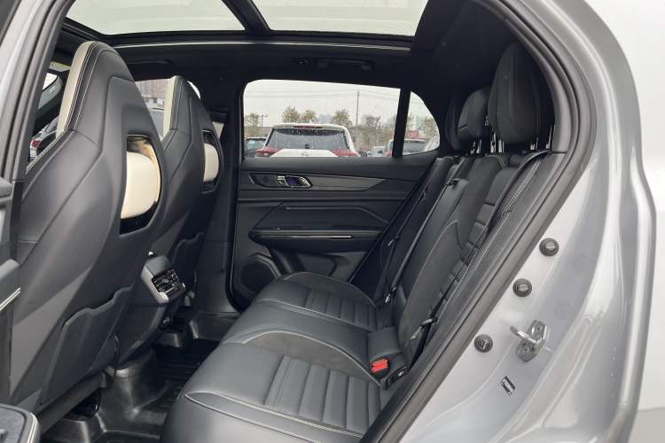 Used Lynk & Co 01 2023 1.5TD EM-F Dawn