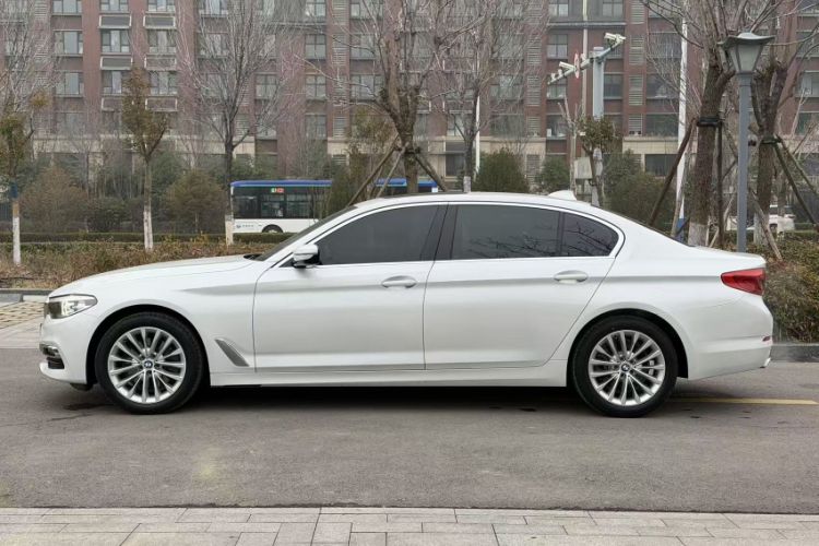 Used BMW 5 Series 2019 525Li Luxury Package
