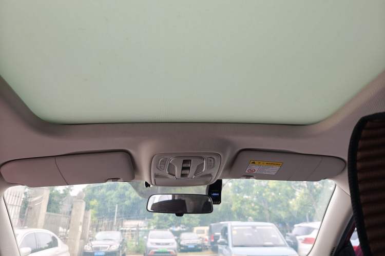 Used MG HS 2018 20T Automatic Two-Wheel Drive Hormone Dynamic Edition China V Standard Interior 7