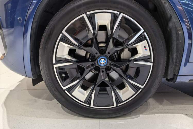 Used BMW iX3 2022 Leading Type Exterior 8