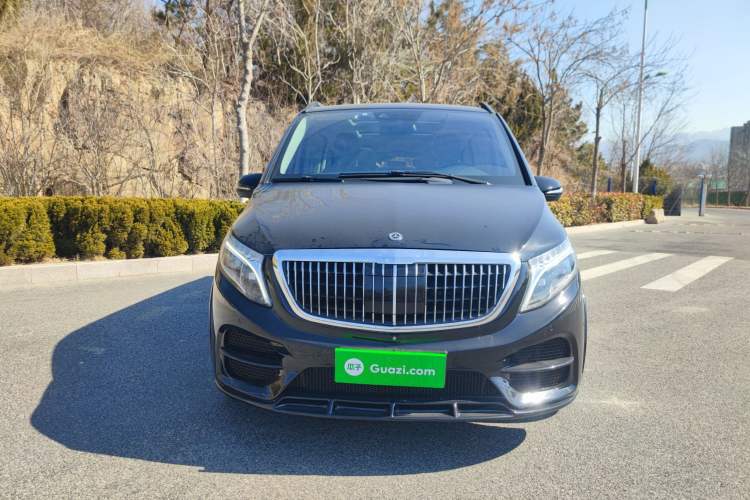 Used Mercedes-Benz V-Class 2016 V 260 L Prestige Extended Edition Exterior 1