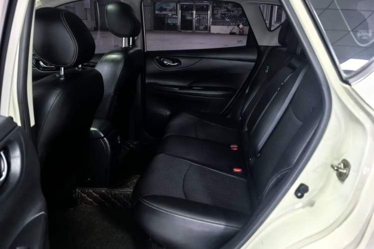 Used Nissan Tiida 2016 1.6L CVT Smart Drive Edition