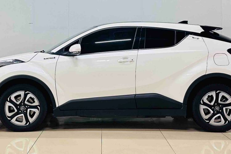 Used Toyota C-HR EV 2020 Luxury Sunroof Edition Exterior 2