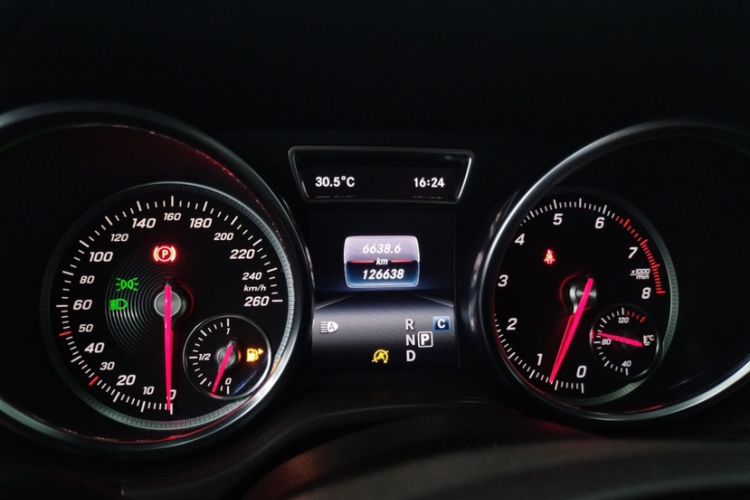 Used Mercedes-Benz GLE 2019 GLE 320 4MATIC Dynamic Edition Prestige Model
